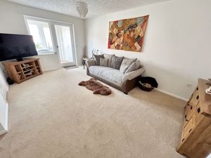 Lounge/diner- click for photo gallery